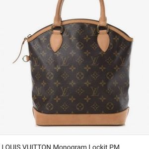 Louis Vitton monogram Locket PM